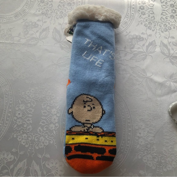 Peanuts Snoopy Sherpa Lined Women’s Winter Slipper Socks OSFM Warm Soft snuggly - Picture 15 of 16